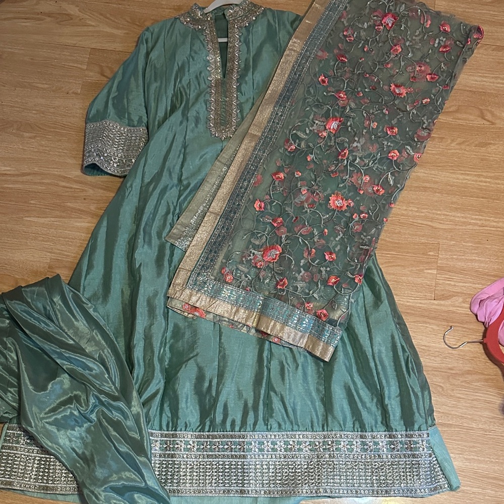 Elegant Green Embroidered Dress Set